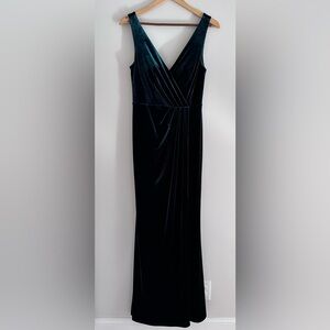 Revelry Bridesmaid Dress - Classic Emerald